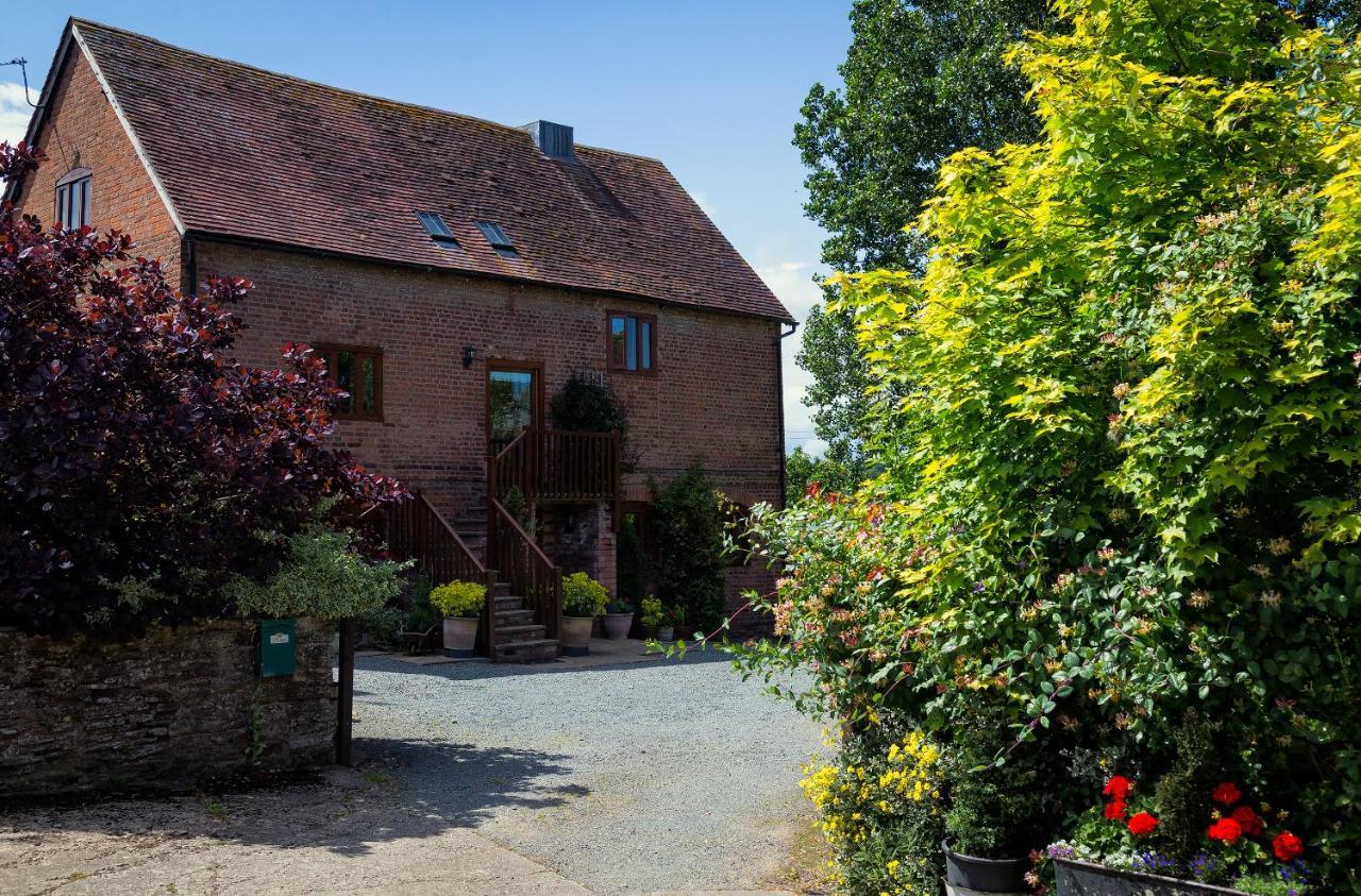 The Oast House - Farm Stay Apartment Set Within 135 Acres بروميارد المظهر الخارجي الصورة